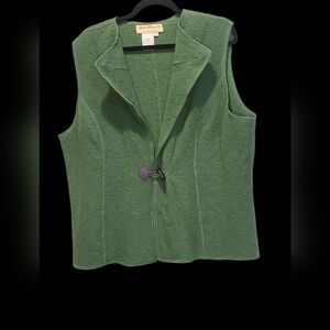 Norm Thompson Green Sleeveless 100% Wool Vest with Button Detail